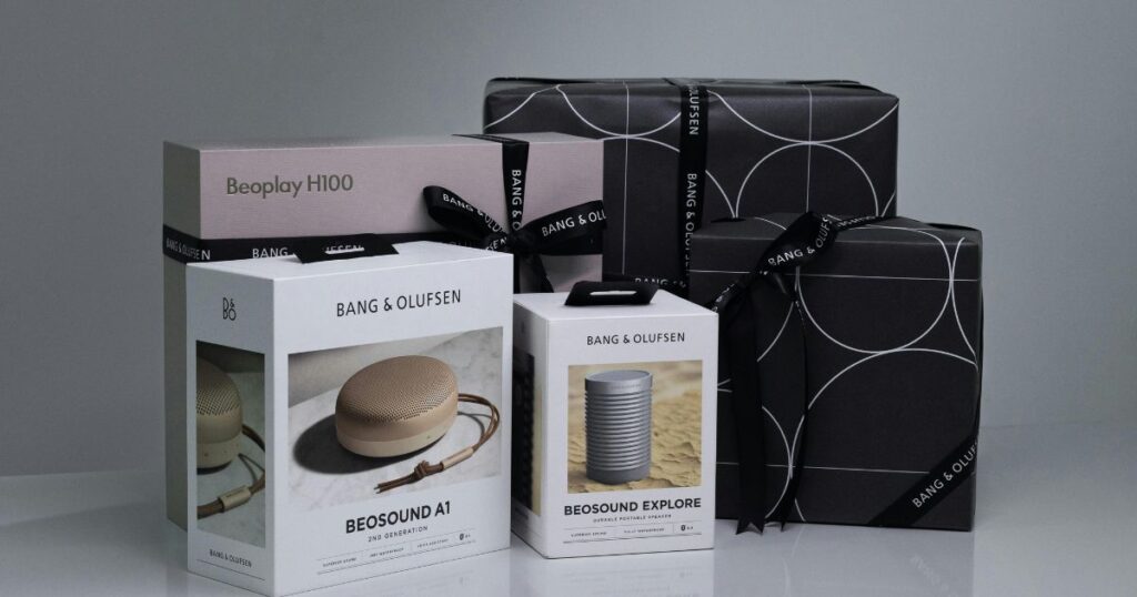 ultimate tech gift guide minimalists clean surface