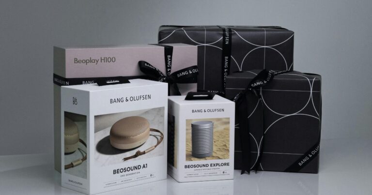 ultimate tech gift guide minimalists clean surface