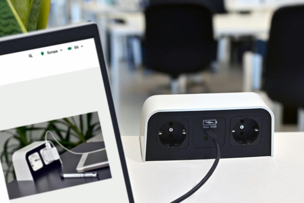 smart power strip with individual outlet control